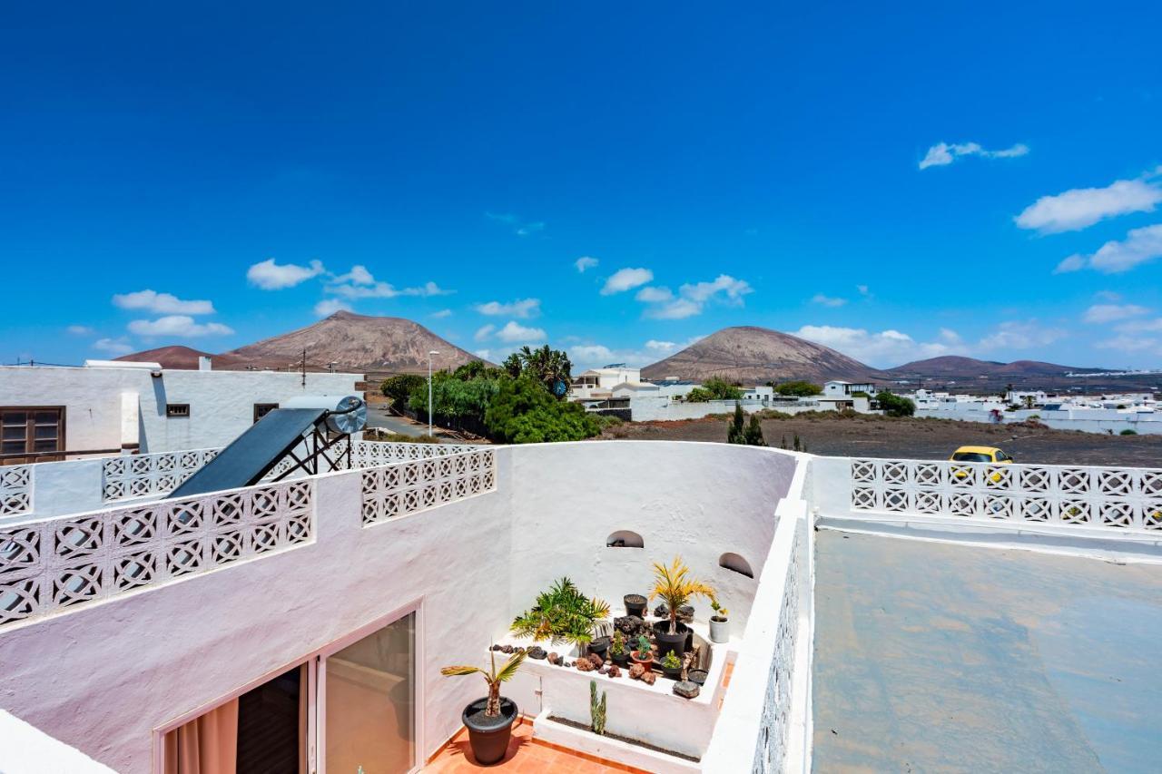 Апартаменты La Graciosa - Casa Marosenia Гуйме Экстерьер фото